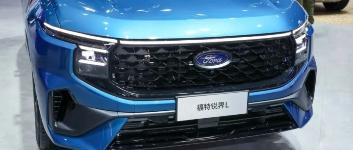 大马力混动、真机械四驱还有头等舱座椅，锐界L混动家用SUV多爽？