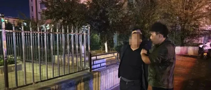 入室盗窃黄金，该男子已被抓获！