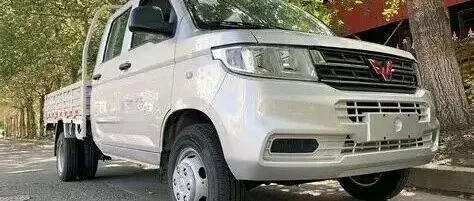 工具车大PK！长安神骐T20对比五菱荣光新卡双后轮，谁更出挑？