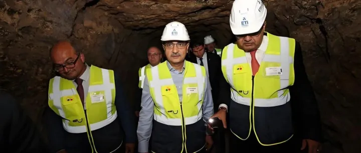 彻底摊牌了？土耳其用近7亿吨稀土换技术，谁料中方不吃这一套