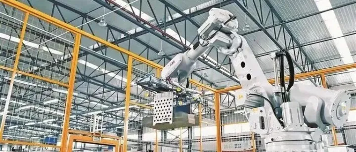 宝安工业互联网让制造变智造！