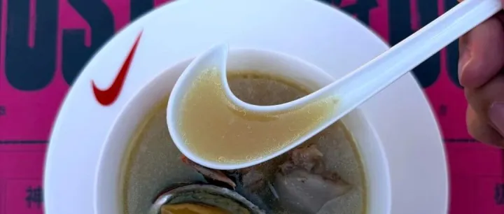 耐克广东煲“靓汤”，网友：Just do eat ？！