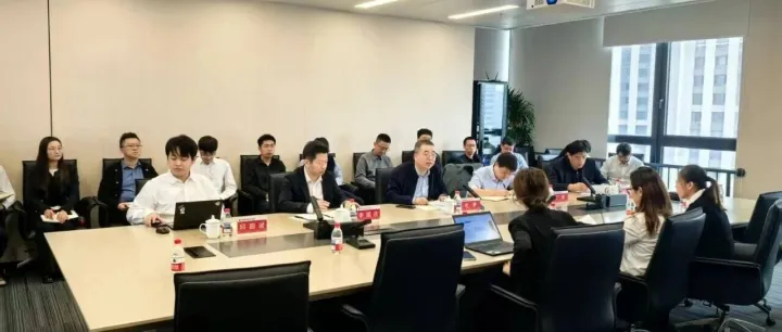 电商公司召开市场化开拓专题研讨会