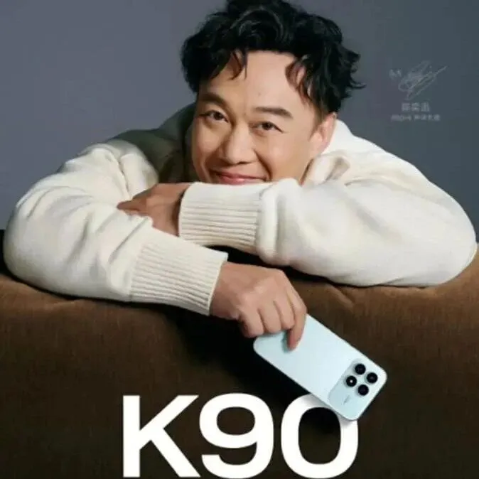 性价比“天花板”！小米Redmi K90在旗舰机市场“杀”出重围