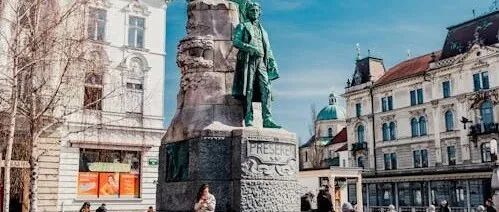 盈科<em>欧洲</em>—盈科<em>斯洛文尼亚</em>办公室