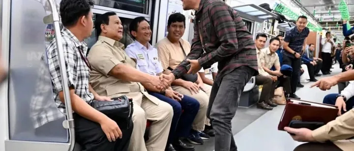 印尼总统普拉博沃下令扩建国家铁路网