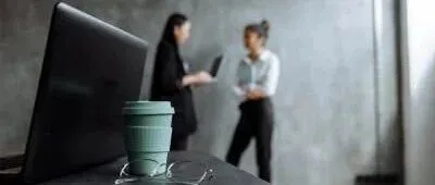 规范货运平台收费，物流业降本增效迎关键举措