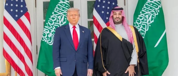 萨总访美名场面！F-35终于到手，万亿“撒钱”模式开启