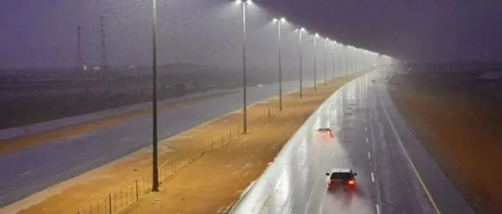 沙特天气预警：全国多地将迎降雨，请收好这份安全出行指南！