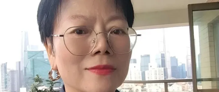 “扎心真相：伤害你的不是世界，是脑洞”