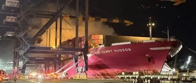 洛杉矶港“ONE HENRY HUDSON”号集装箱船突发火灾！会造成共同海损吗？
