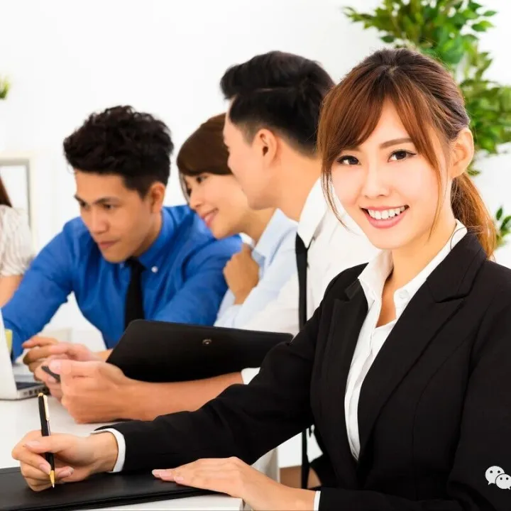 店员就是这样赶走顾客的！