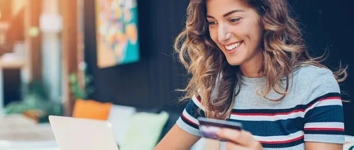 做销售最厉害的就是会聊天！