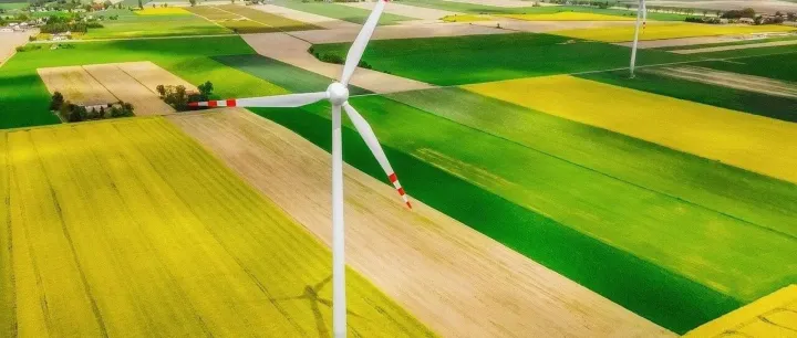 加强农业科技装备创新发展农业新质生产力