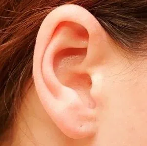 耳鸣耳聋怎么办？一个小手法，简单又有效！