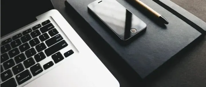 股东能够在公司负债时低价转让未届出资期限的股权？