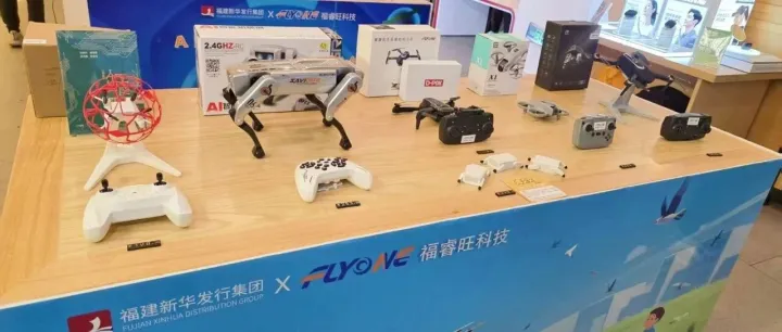 从无人机到AI编程？这份科技好物清单承包了~