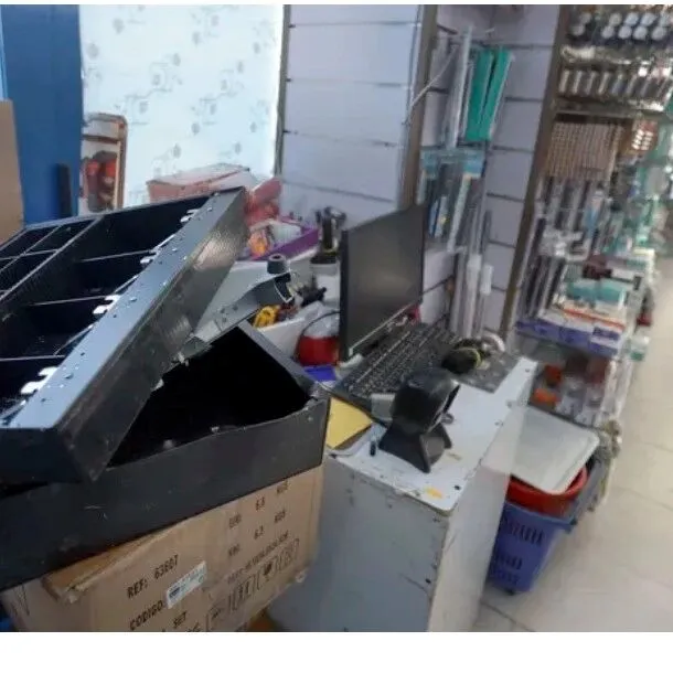 西班牙加利西亚一家华人<em>百元</em><em>店</em>遭暴力破门盗窃！