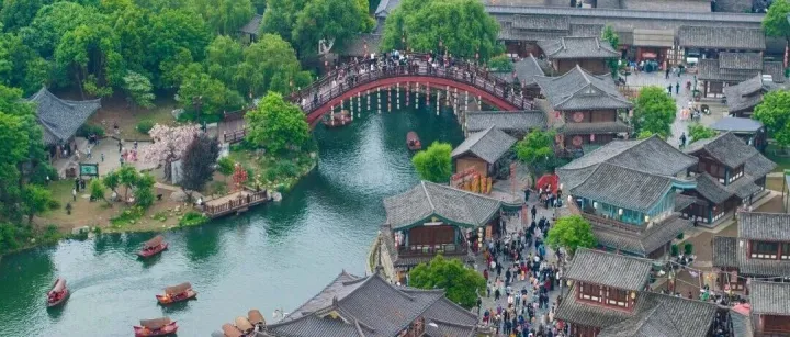 播<em>放量</em><em>超</em>千万！襄阳微短剧，起风了