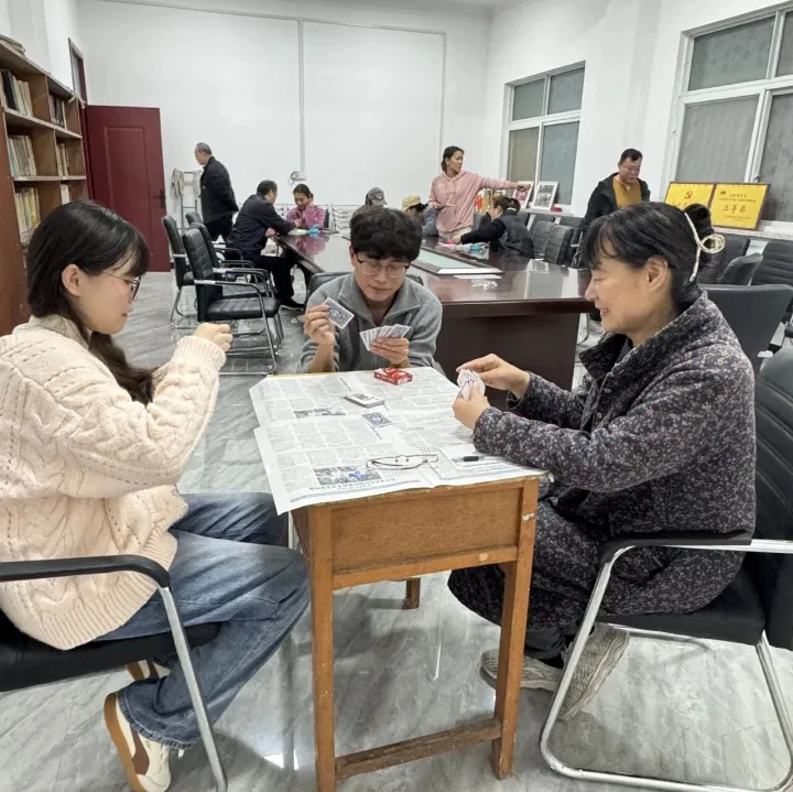 <em>公司</em>基地举办棋牌类文体<em>娱乐</em>活动