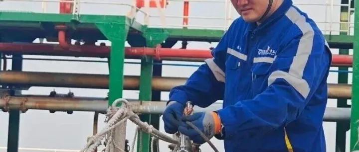 微观海港 | 深耕一线的装卸“实干家”