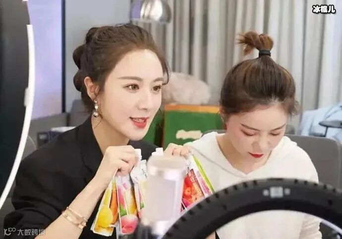 薇娅直播间被质疑卖假货？活动抽奖都是假的？ - 明星 - 冰棍儿网