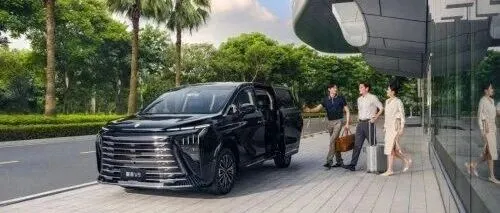 东风风行深耕新能源 星海双子星闪耀交通行业盛会