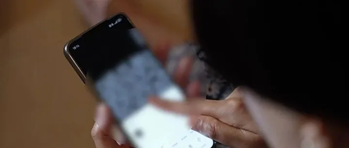 接到这种“<em>客服</em>”<em>电话</em>，立即挂断！