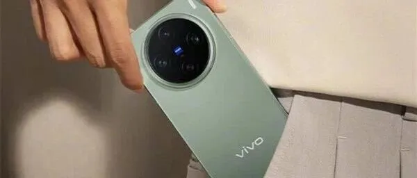 主系没打过，子系也没打过，<em>vivo</em>、<em>OPPO</em>周销量<em>对比</em>