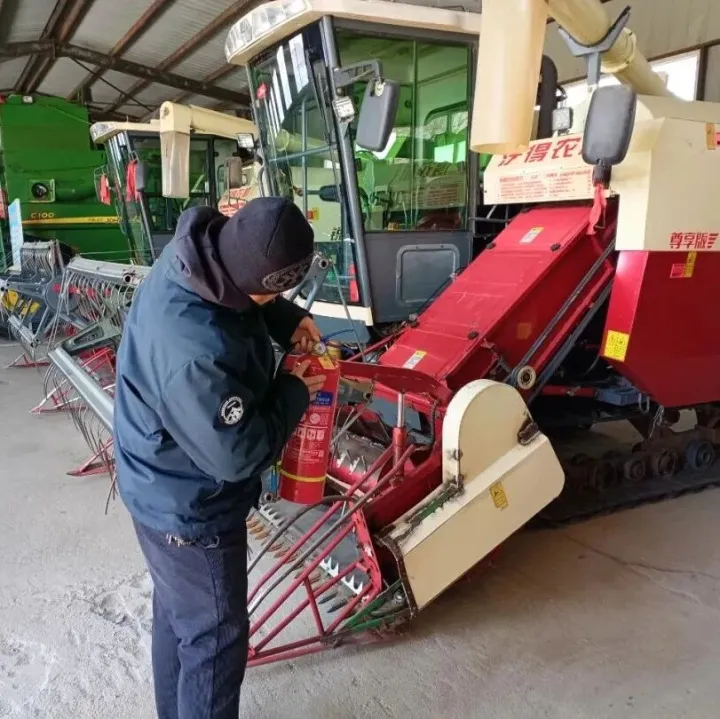 开展冬季安全大检查 守护辖区平安暖冬