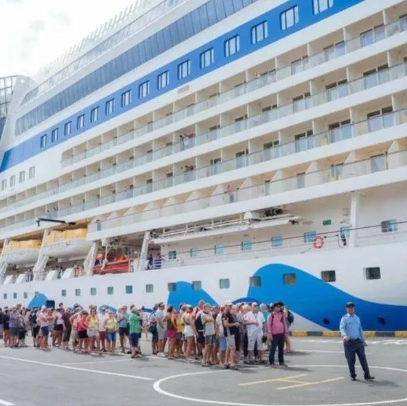 <em>西</em><em>港</em>喜迎两艘国际邮轮4000名游客开启<em>柬埔寨</em>海岸之旅