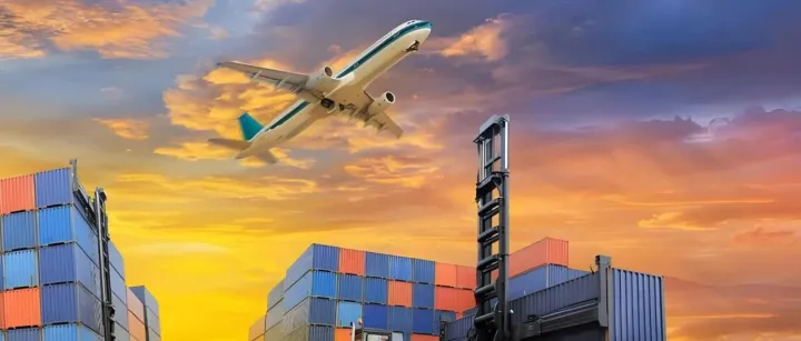 美国USPS/UPS/FedEx快递业“涨”声响起：2026年我们该如何应对？