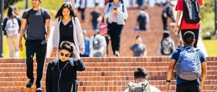 一大波<em>ddl</em>逼近~