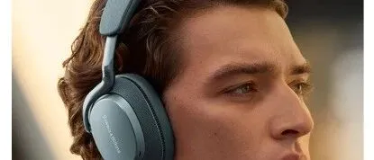 浸入「冷霜蓝」