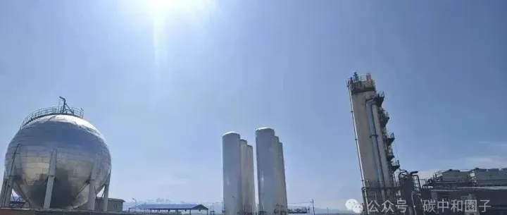 沼气高值化十字路口：生物天然气输气管网VS氢能交通，谁是终极解？!