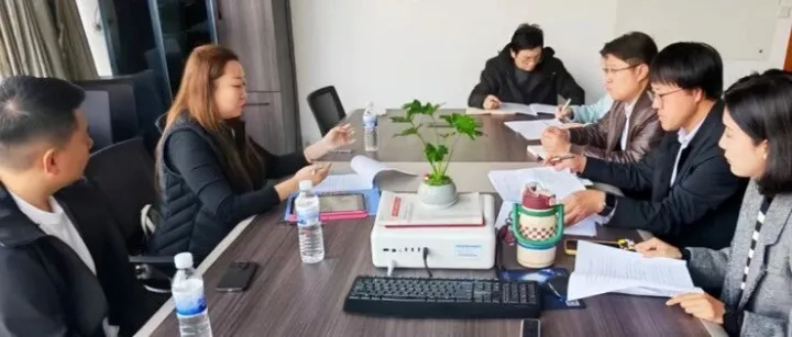 学校与银座集团共建<em>线上</em><em>营销</em>实训<em>平台</em>项目启动