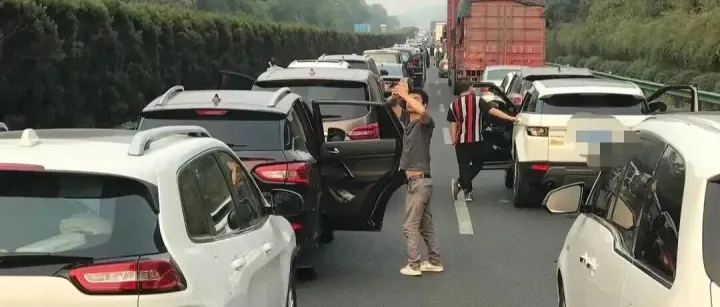 到<em>益阳</em>700多公里，为什么这么“贱”？