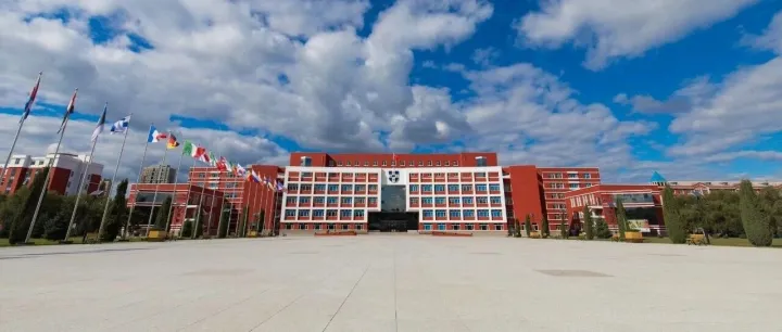 黑龙江外国语学院<em>图片专属资源</em>库——“图说龙外”海量更新！