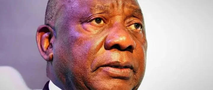 南非总统拉马<em>福</em>萨回应来自美国的<em>最新</em>打击