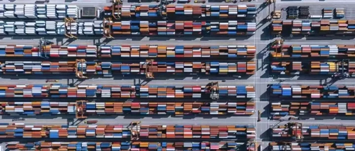 美森快船、以星快船、普船怎么选？（跨境电商海运航线决策指南）