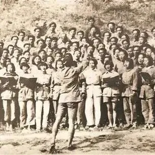 【<em>歌曲</em>背后的故事】《黄河大<em>合唱</em>》传播史：一部民族音乐史诗的八十年