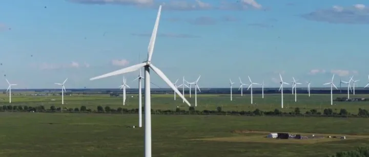 【央媒看<em>白城</em>】|<em>白城</em>：抓住“大风口” 清洁能源 激发发展新动能