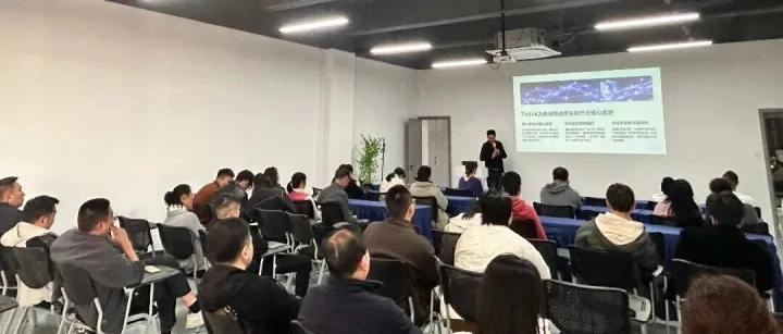 从“等询盘”到“接直单”，TikTok帮企业把“流量”变“留量”