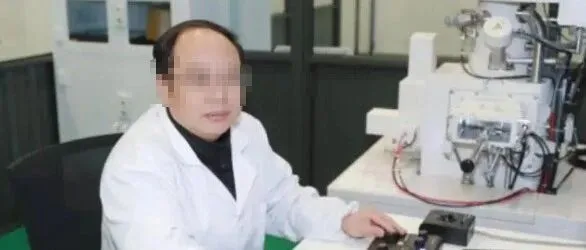 首席科学家<em>是</em><em>骗子</em>，被扒只有高中学历...