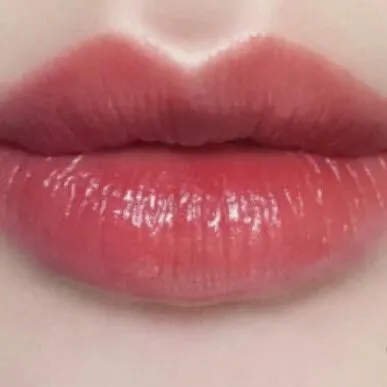 唇看情欲，<em>嘴</em>看财<em>官</em>