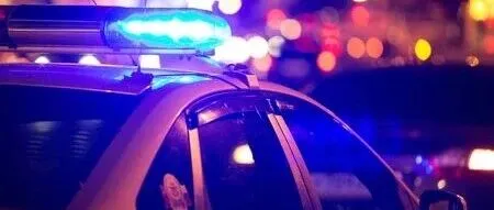 香港警方发布红色<em>通缉</em>令