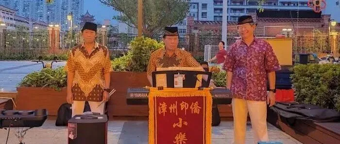 侨乡漳州古城响起归侨<em>乐队</em>弦音 唤醒南洋记忆