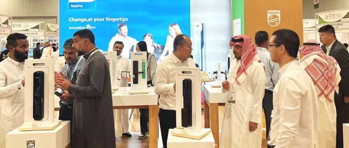 砸 2670 亿美元！沙特 2030 愿景推动下，到底能让跨境运输快多少？