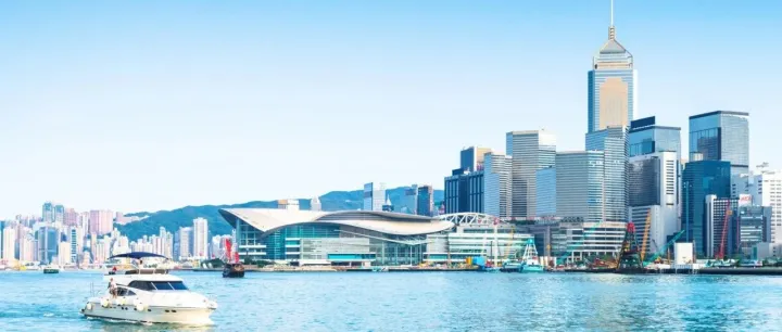 OCBC华侨银行香港助您解锁香港生活新体验，衣食住行一网打尽！