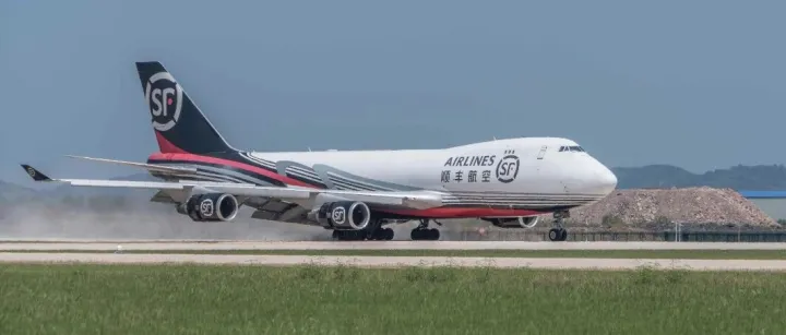 【不准时，就赔钱：顺丰“明码标价”】